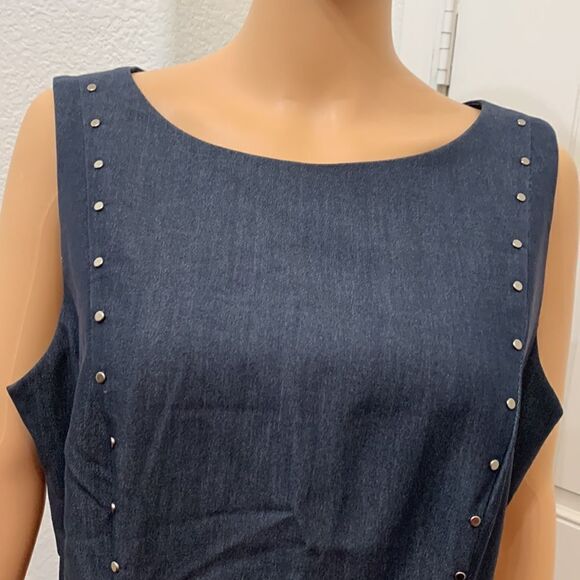 Sharagano Size 14 Scoop Neck Slimming Front Silver Studs Hardware Back Zipper - Picture 3 of 10